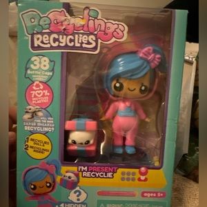 Recycling Recyclies Doll new